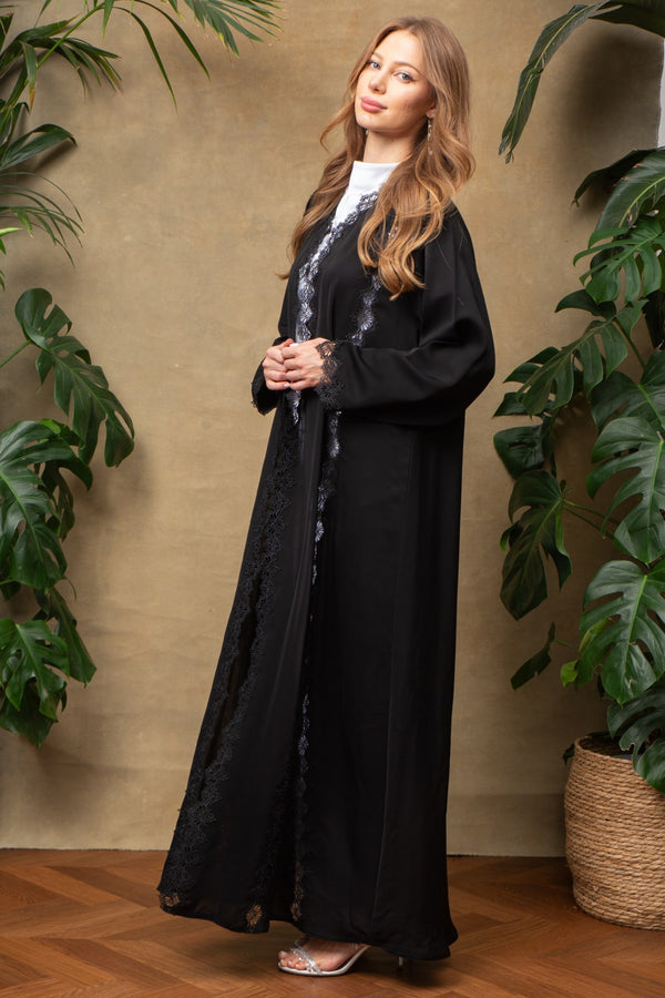 Amelia in Noir Lace Abaya