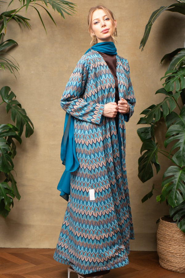 Ayla in Blue Abaya