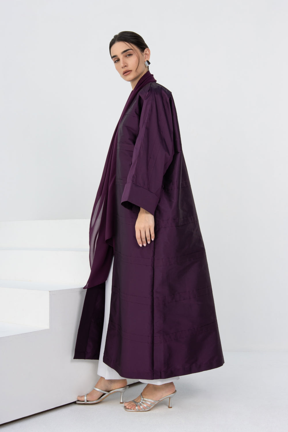 Blaze Abaya in Plum