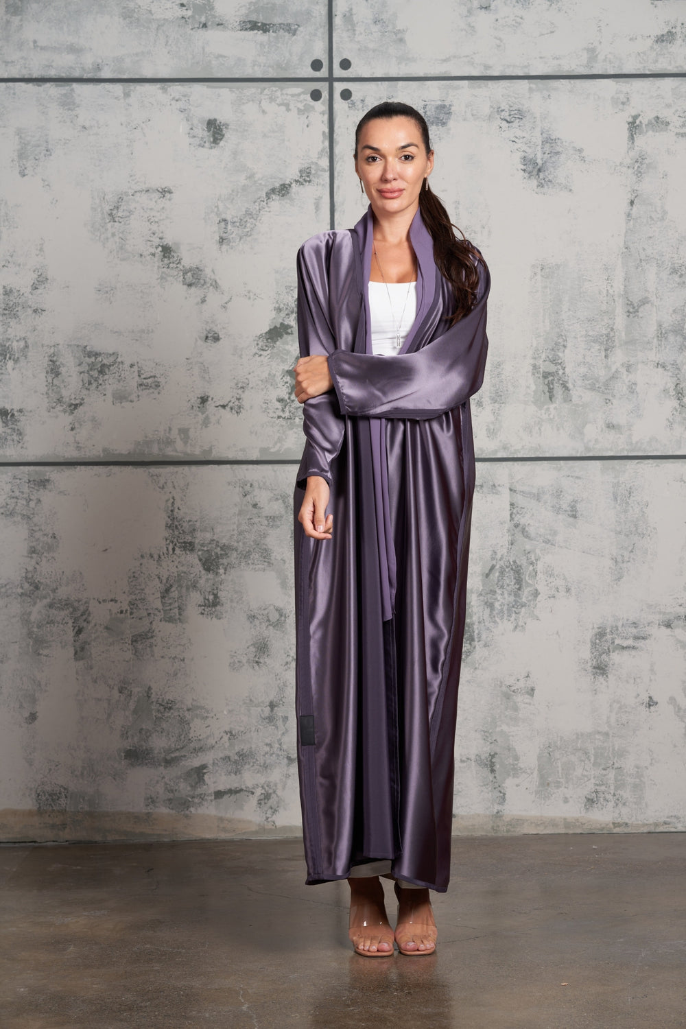 Glassy Abaya in Lilac Purple (Reversable)