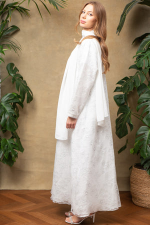 Lina in White Abaya