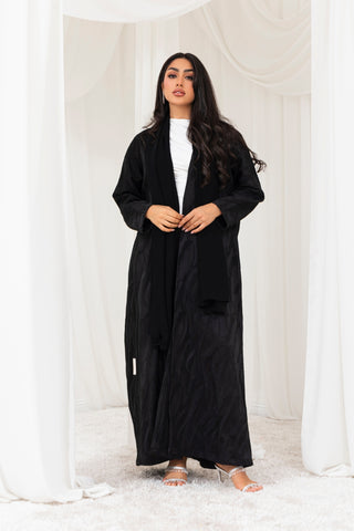 Musky Abaya in Black