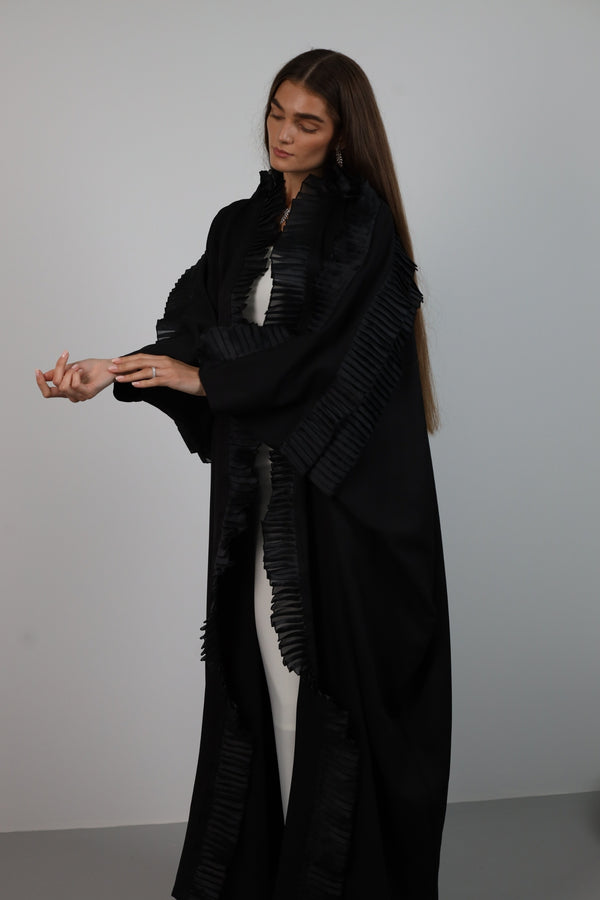 Peonne Abaya in Black
