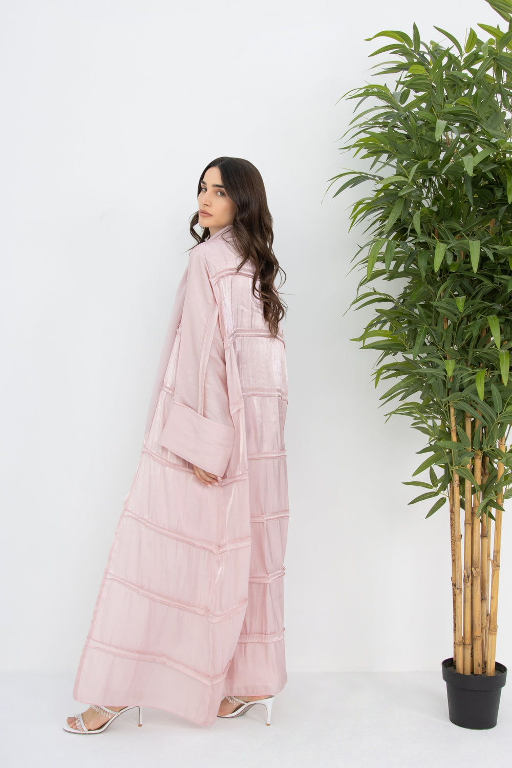 Shimmery Blaze Abaya in Pink