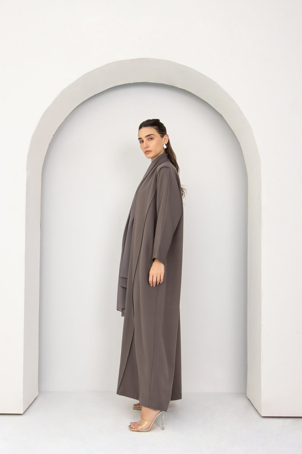 The Cloud Abaya in Mocha
