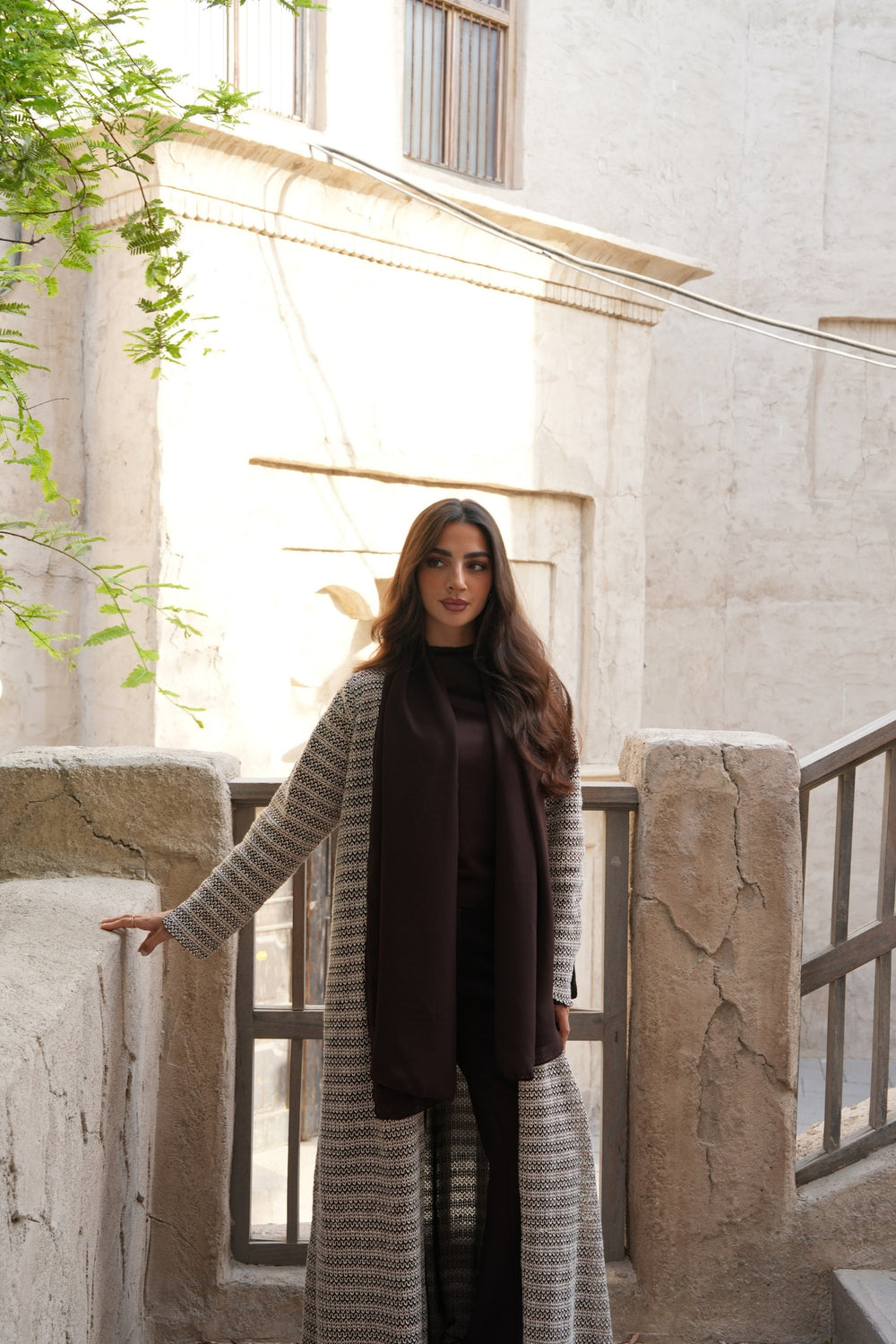Velia in Burnished Copper Abaya
