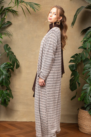 Velia in Burnished Copper Abaya