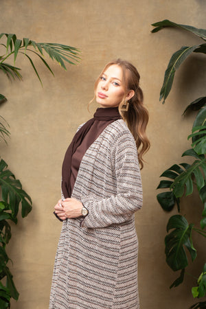 Velia in Burnished Copper Abaya